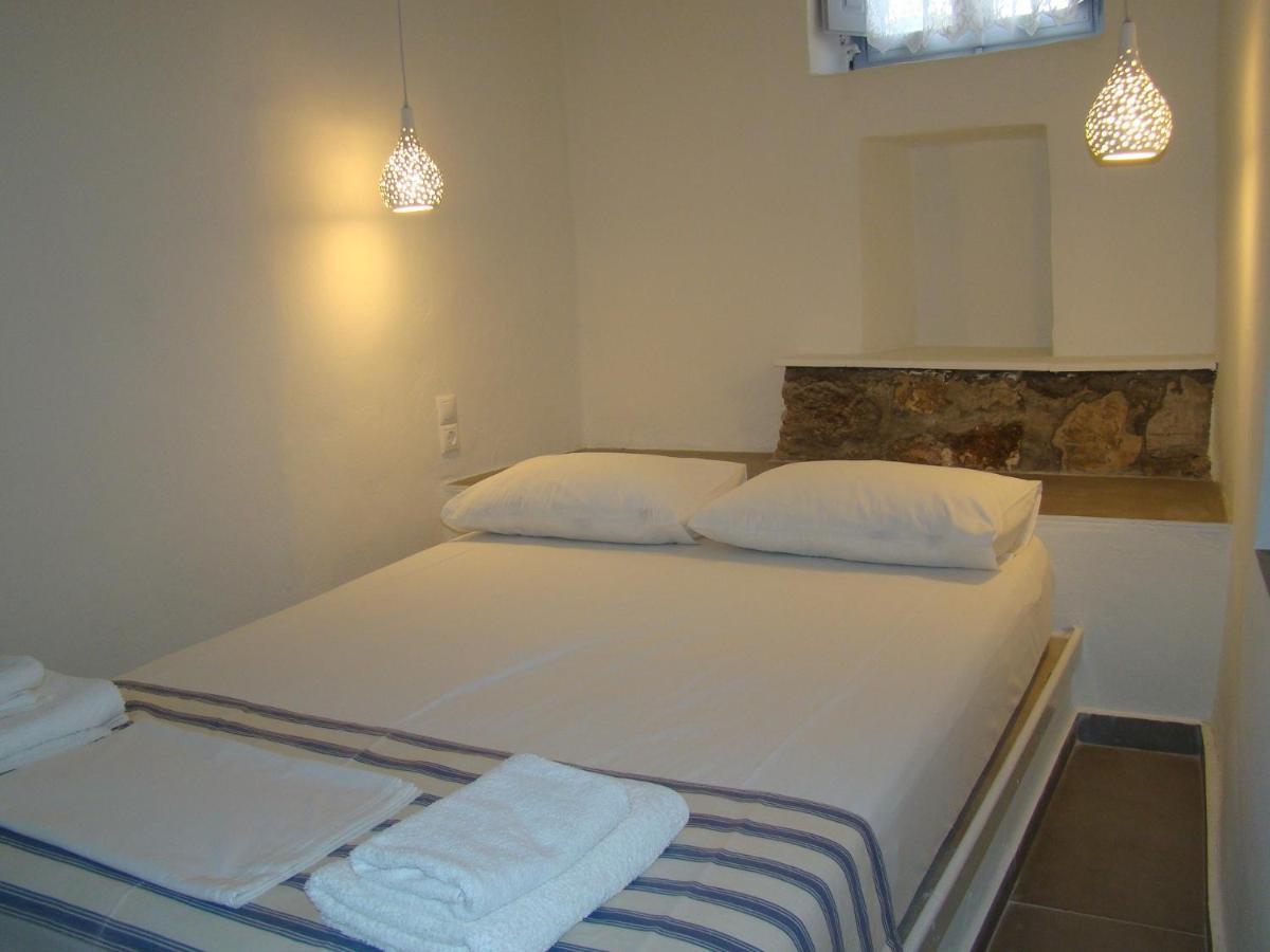 Efi'S Apartments Plaka  Exterior photo