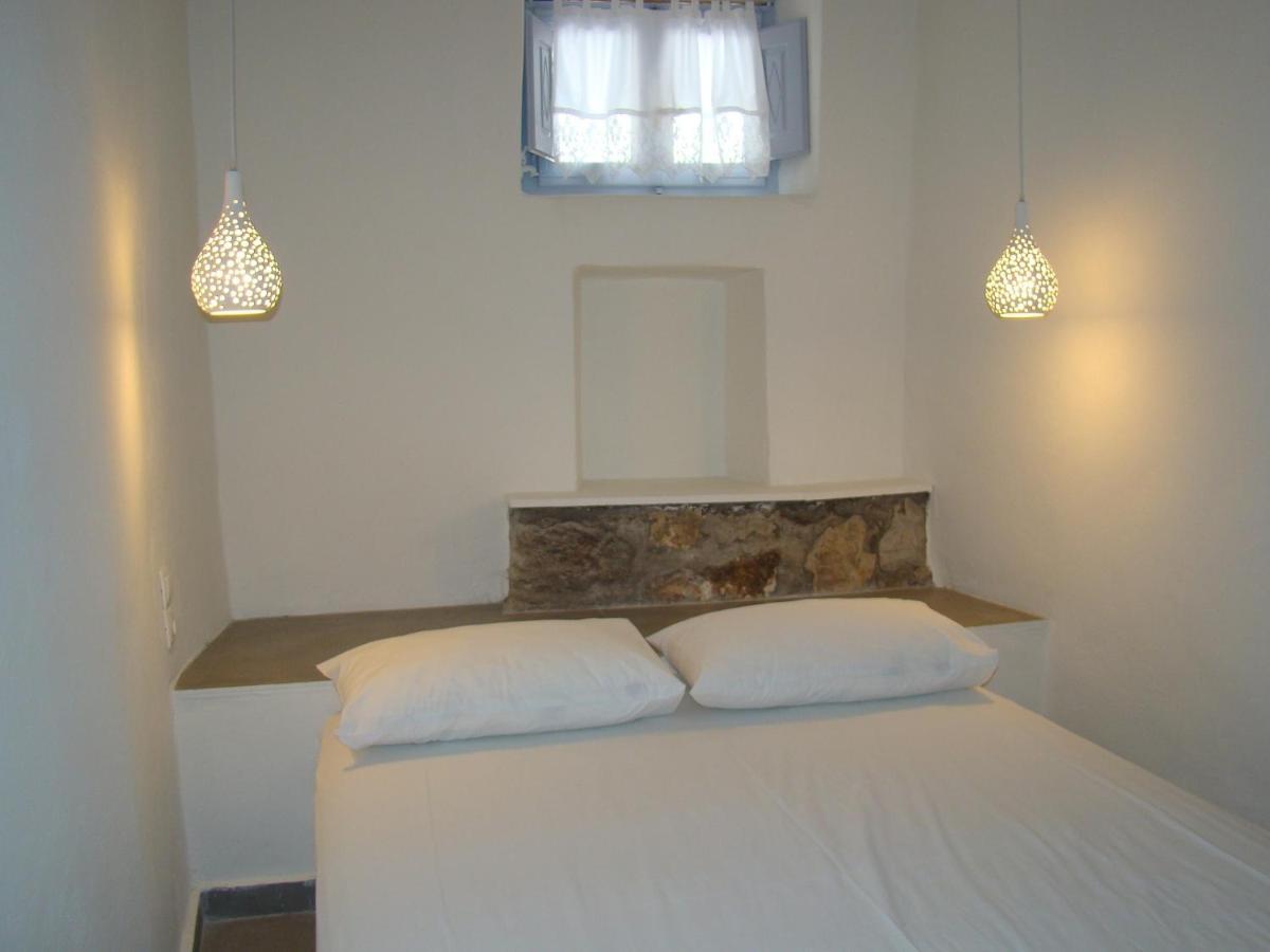 Efi'S Apartments Plaka  Exterior photo